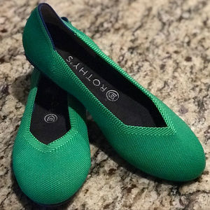 ROTHY'S Green Flats (Size 9.5)